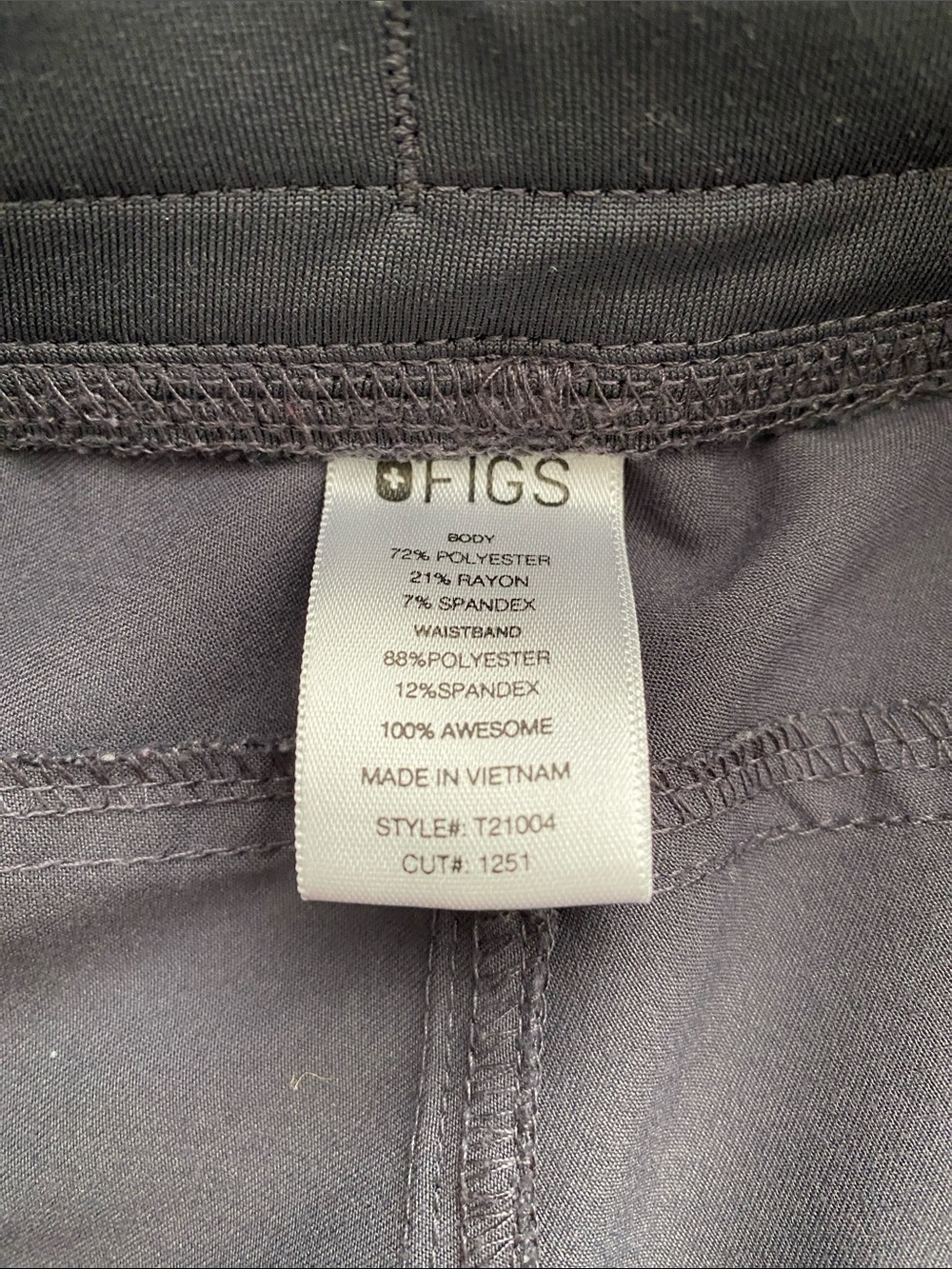 Figs Kade Drawstring Scrub Pants with Pink Tie size large - Picture 4 of 5